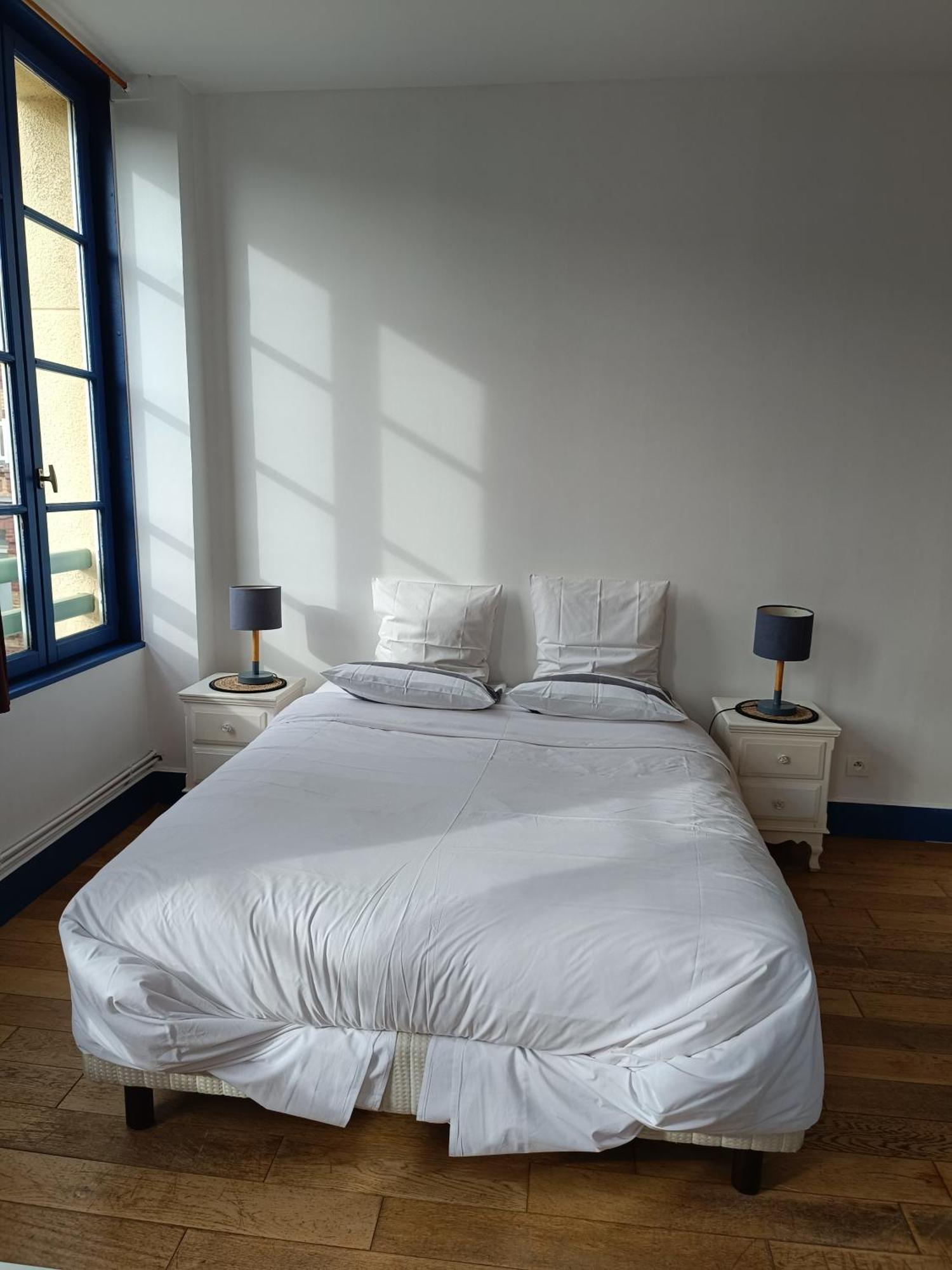 Les Galets Bleus Bed & Breakfast Etretat Room photo